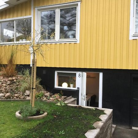 Bo Centralt I Vaernamo Eksteriør bilde