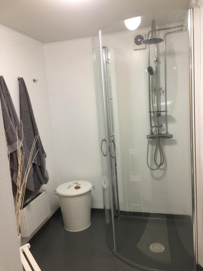 Bo Centralt I Vaernamo Eksteriør bilde